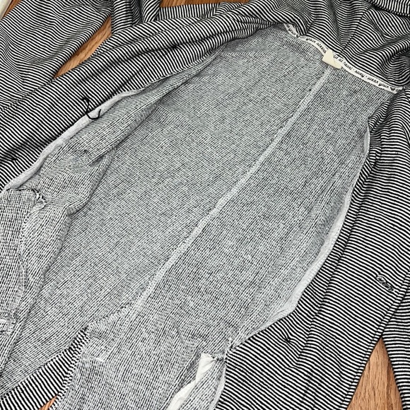 Roxy Light Button Down Striped Jacket - Picture 7 of 13